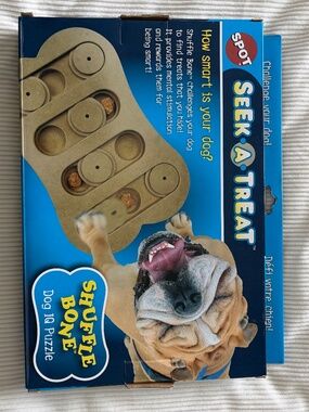 NWT SEEK-A-TREAT! Dog Puzzle Toy - Shuffle Board Shaped Like Dog Bone
